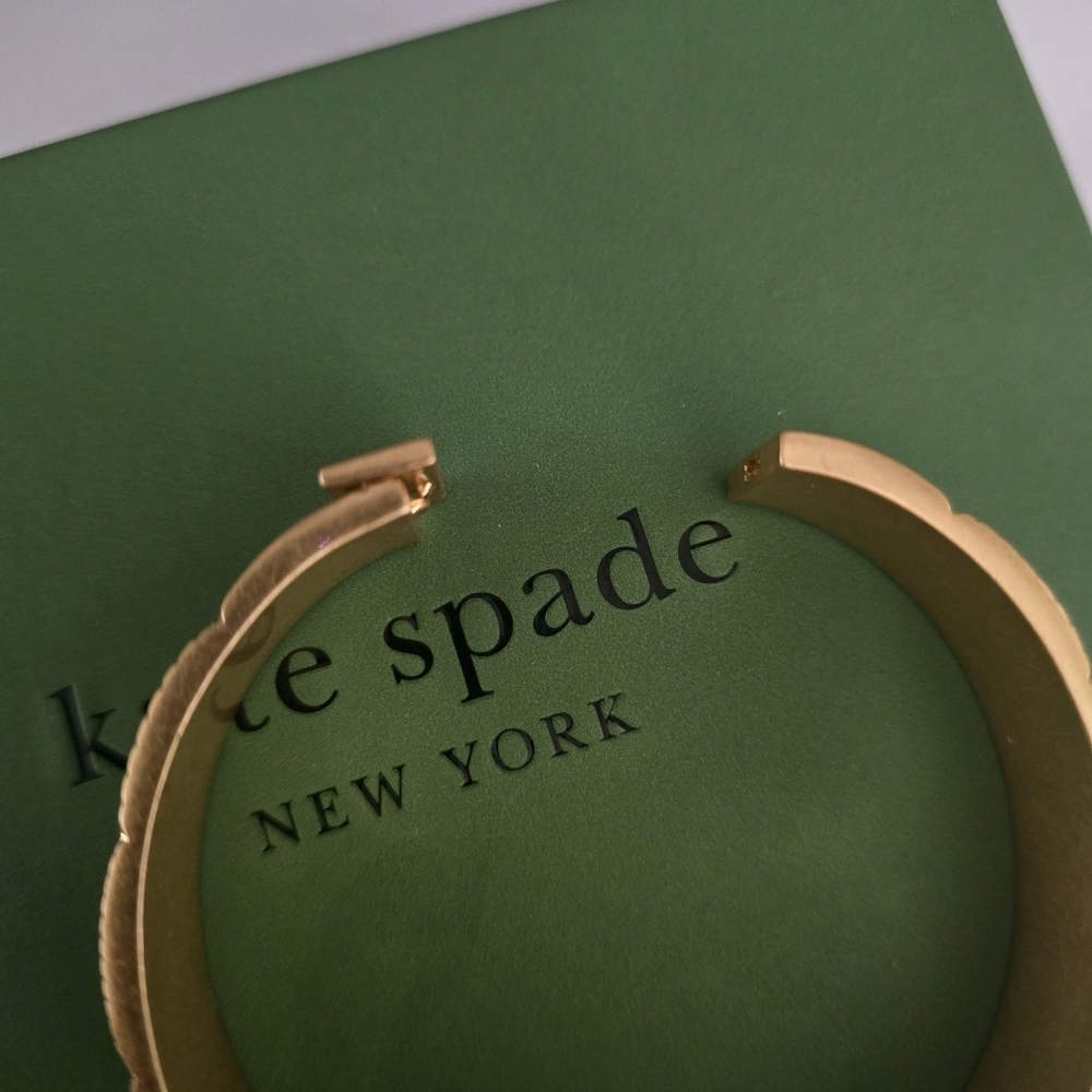 Kate Spade New York Gold-Tone Hinged Bangle Bracelet – Style KB916 - Picture 7 of 9